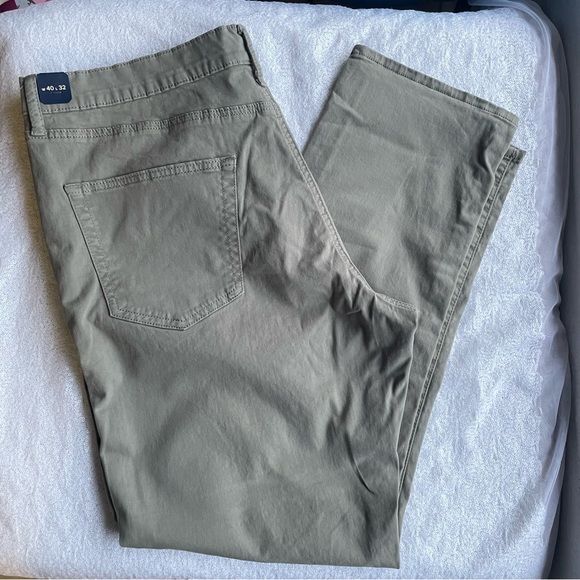 Lucky Brand 410 Athletic  Slim Jean - Picture 3 of 6